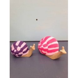 snail-coiled-shell-faceless-set-of-2