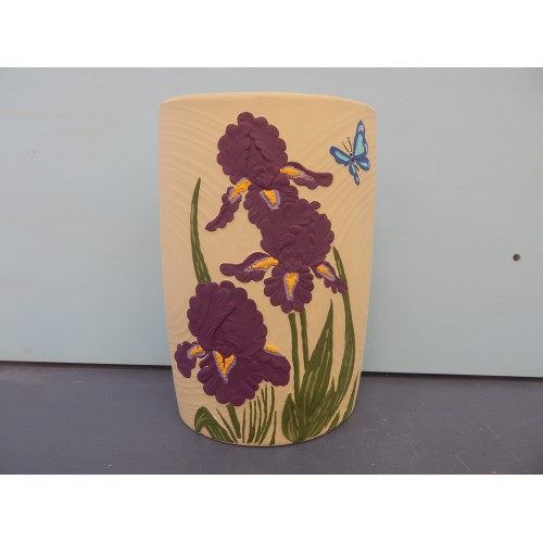 swirled-iris-vase