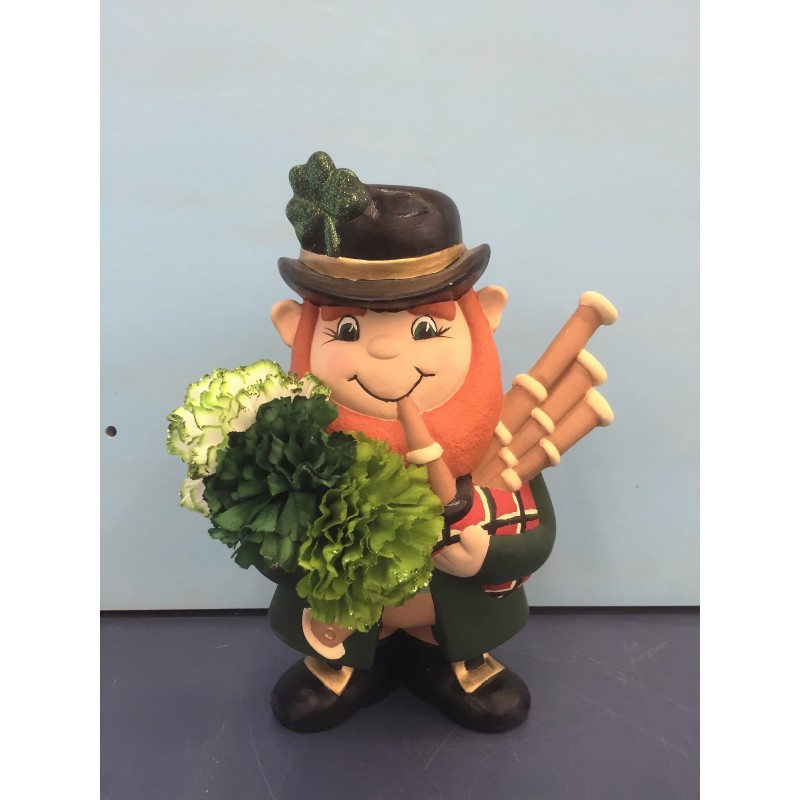 Leprechaun with Bag Pipes
