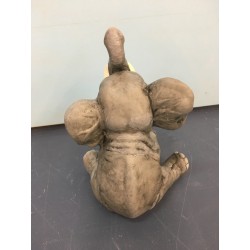 Elephant Sitting with Tusks (WIL-2)