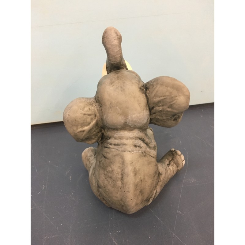 Elephant Sitting with Tusks (WIL-2)