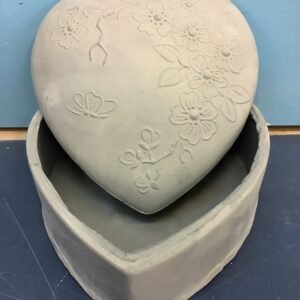 Heart Box-Apple Blossom (VAL-13)